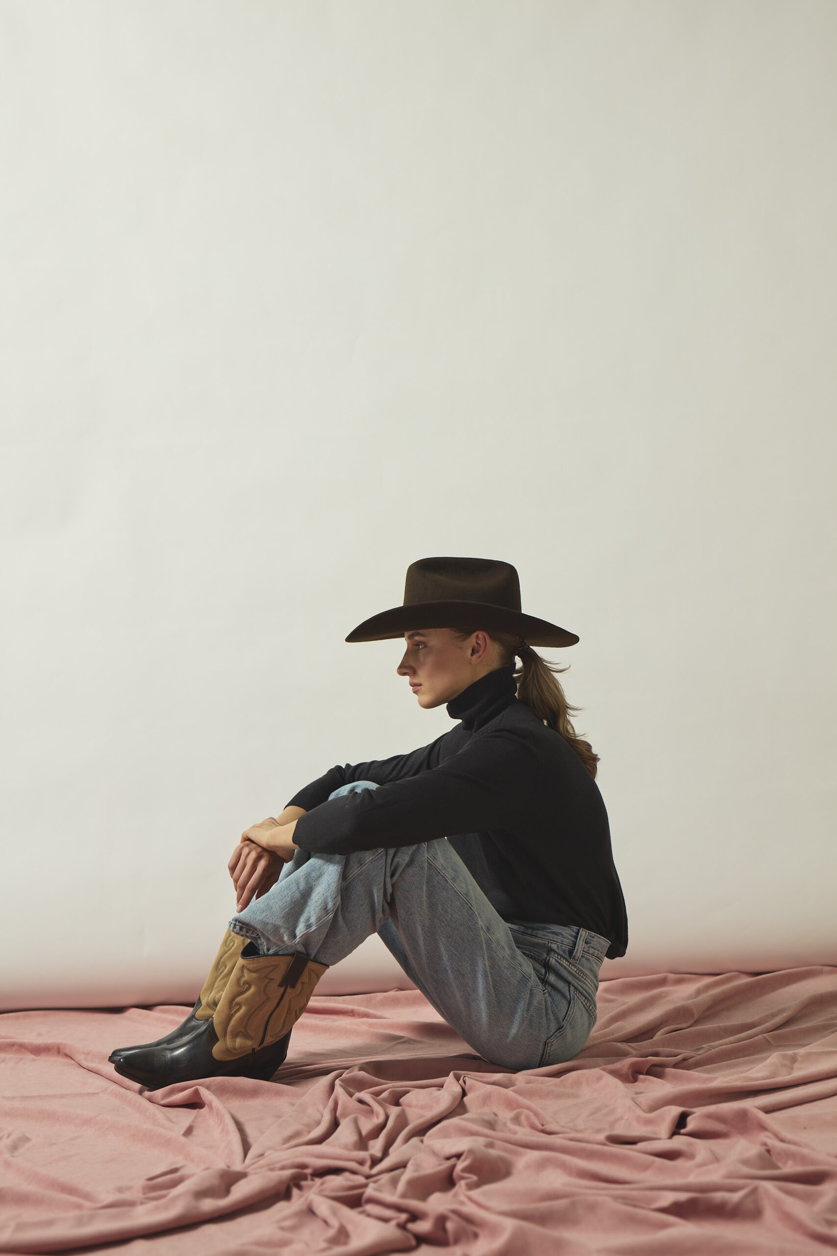 20251007_HATTRIBE_1860