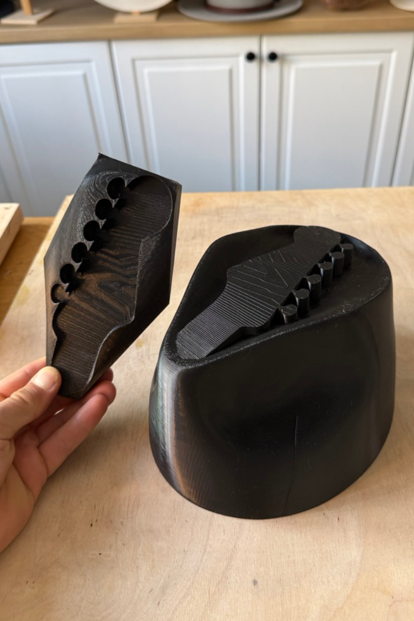 HATtribe Guitar Relief + Tipper